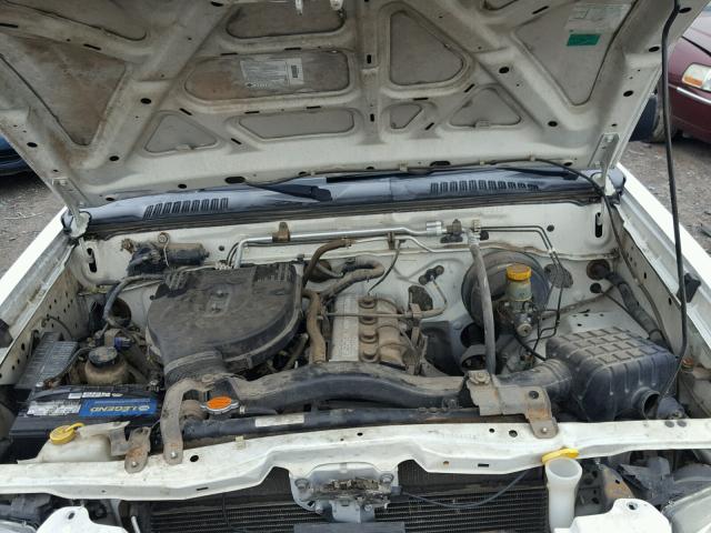 1N6DD21S61C384574 - 2001 NISSAN FRONTIER X WHITE photo 7