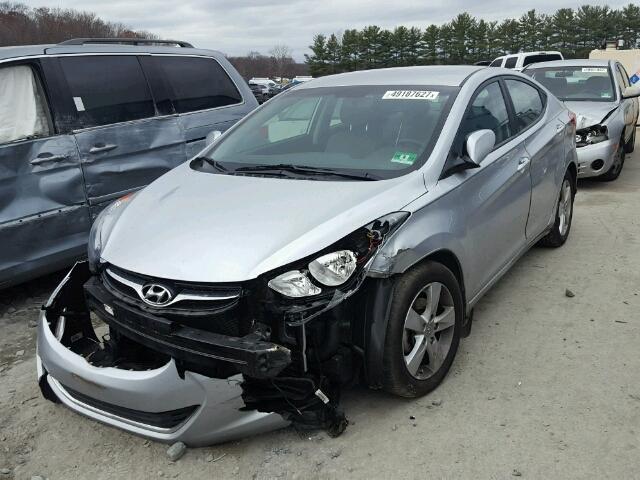 5NPDH4AE0DH206830 - 2013 HYUNDAI ELANTRA GL SILVER photo 2