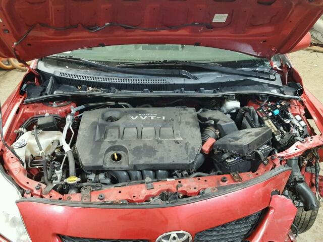 1NXBU4EE6AZ174024 - 2010 TOYOTA COROLLA BA RED photo 7