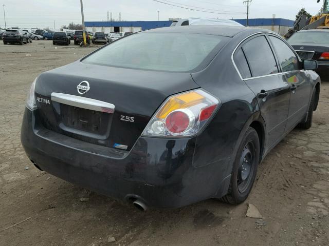 1N4AL2AP4CN538183 - 2012 NISSAN ALTIMA BAS BLACK photo 4