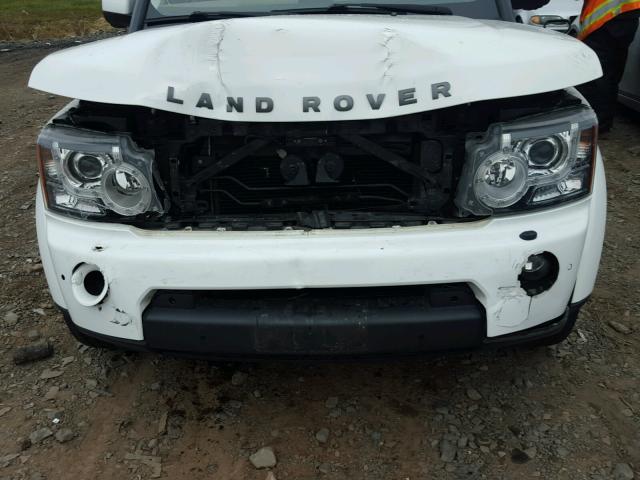 SALAK2D48BA585536 - 2011 LAND ROVER LR4 HSE LU WHITE photo 9