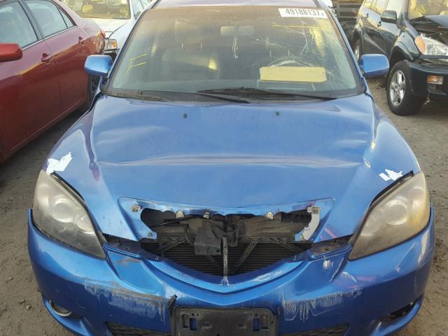 JM1BK344361525493 - 2006 MAZDA 3 HATCHBAC BLUE photo 9