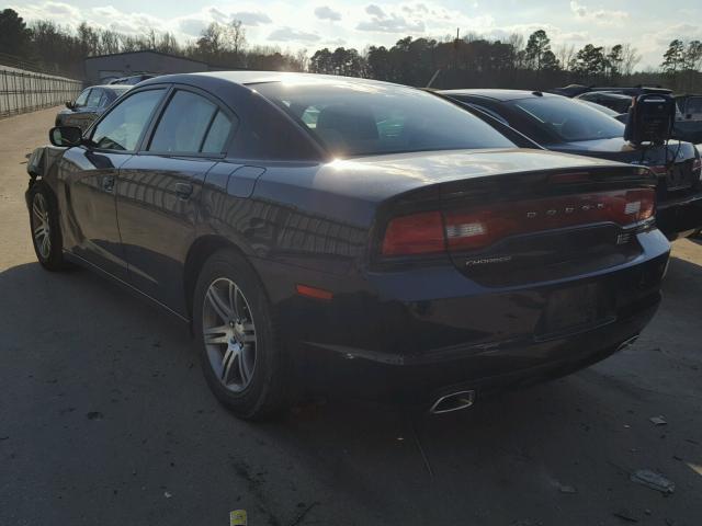 2C3CDXBG3DH638527 - 2013 DODGE CHARGER SE BLUE photo 3