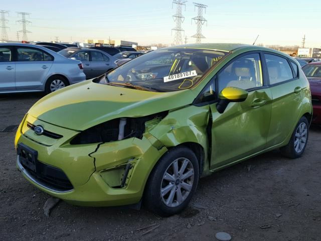 3FADP4EJ2BM153992 - 2011 FORD FIESTA SE GREEN photo 2