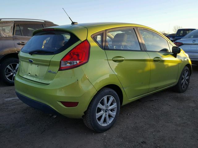 3FADP4EJ2BM153992 - 2011 FORD FIESTA SE GREEN photo 4