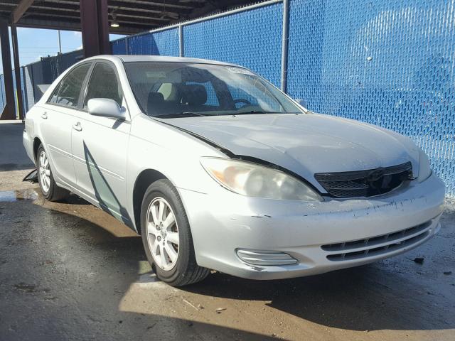 4T1BF32K82U024397 - 2002 TOYOTA CAMRY LE SILVER photo 1