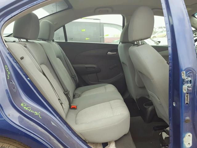 1G1JA5SH9D4135096 - 2013 CHEVROLET SONIC LS BLUE photo 6