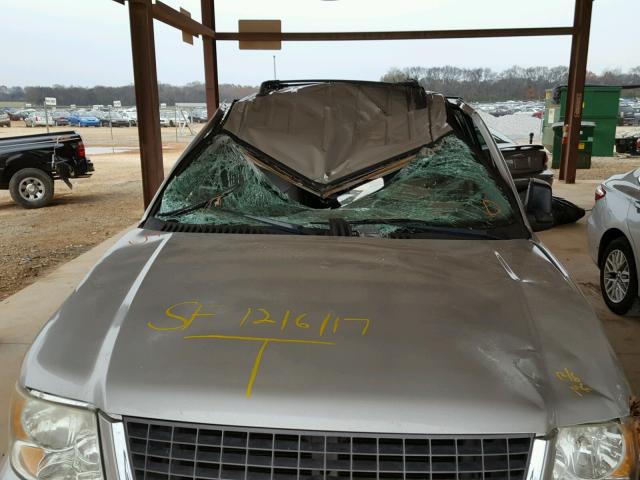 1FMPU15536LA25748 - 2006 FORD EXPEDITION SILVER photo 10