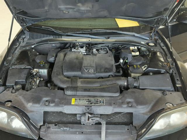 1LNHM87A92Y685636 - 2002 LINCOLN LS 黑色 照片 7