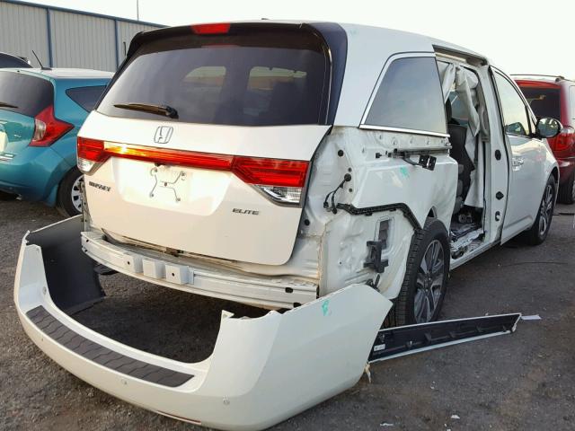 5FNRL5H90FB003764 - 2015 HONDA ODYSSEY TO WHITE photo 4