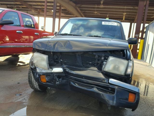 5TENL42NXYZ685357 - 2000 TOYOTA TACOMA GREEN photo 9