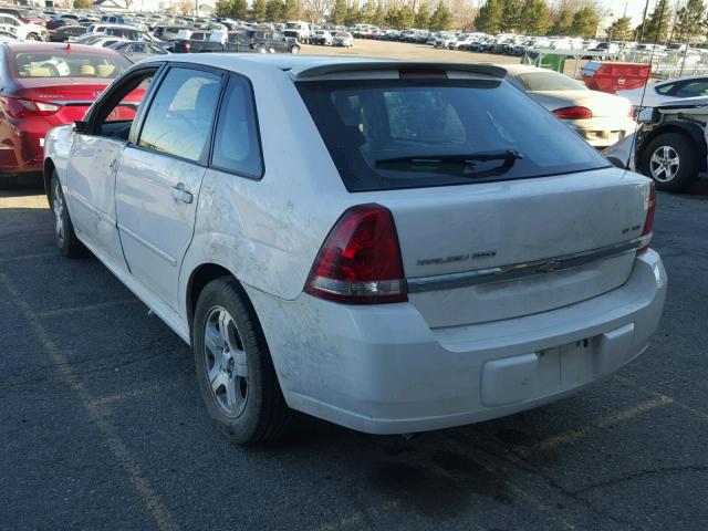 1G1ZU64885F211085 - 2005 CHEVROLET MALIBU MAX WHITE photo 3