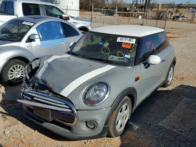 WMWXM5C59F3B34715 - 2015 MINI COOPER GRAY photo 2