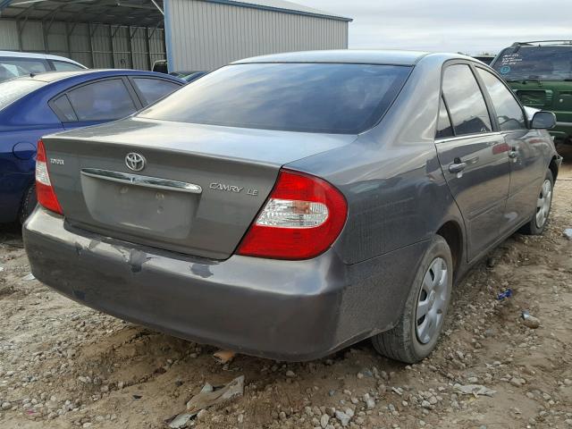 4T1BE32K44U927667 - 2004 TOYOTA CAMRY LE GRAY photo 4