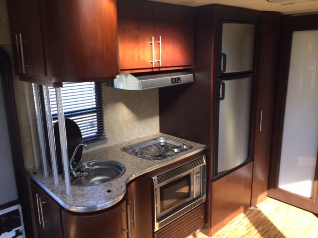 WDPPF445689358696 - 2008 FREIGHTLINER SPRINTER 3 TWO TONE photo 6