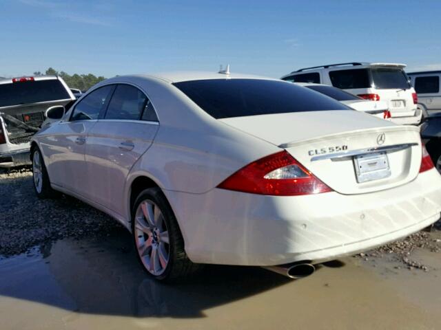 WDDDJ72X68A116896 - 2008 MERCEDES-BENZ CLS 550 WHITE photo 3