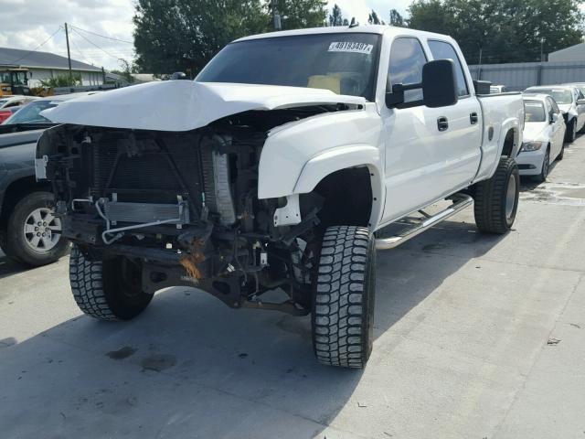 1GCHK23216F121213 - 2006 CHEVROLET SILVERADO WHITE photo 2