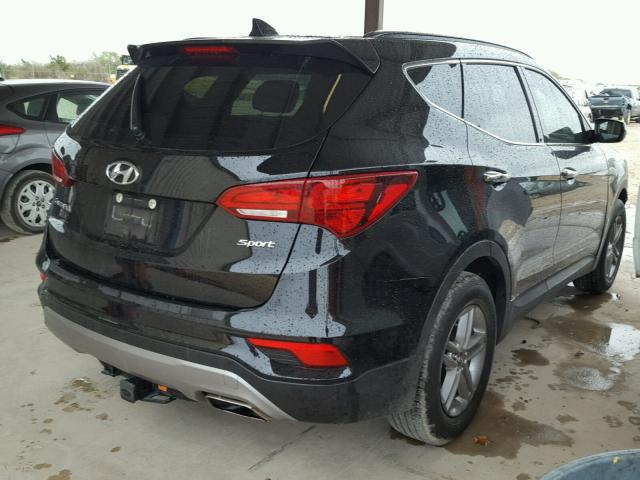 5XYZU3LB7HG421102 - 2017 HYUNDAI SANTA FE S BLACK photo 4