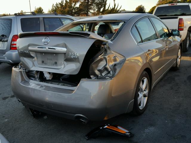 1N4BL21E98N472286 - 2008 NISSAN ALTIMA 3.5 GRAY photo 4