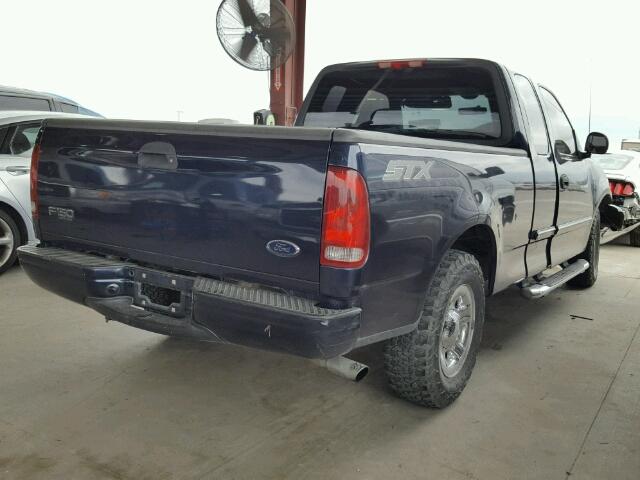 2FTRX17214CA49593 - 2004 FORD F-150 HERI BLUE photo 4