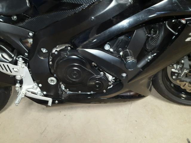 JS1GN7EA282108091 - 2008 SUZUKI GSX-R600 BLACK photo 7