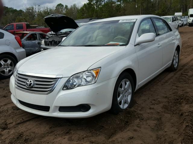 4T1BK3DB5AU359785 - 2010 TOYOTA AVALON XL WHITE photo 2