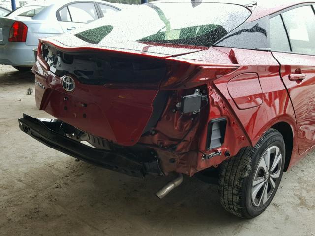 JTDKARFP3H3063182 - 2017 TOYOTA PRIUS PRIM 红色 照片 9