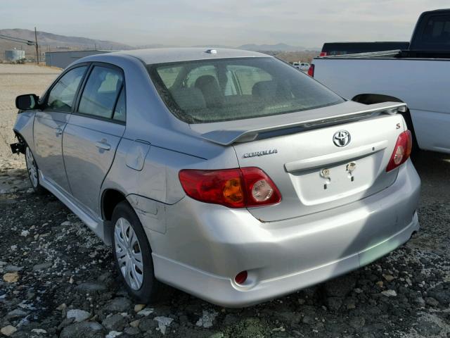 1NXBU40EX9Z017552 - 2009 TOYOTA COROLLA BA SILVER photo 3