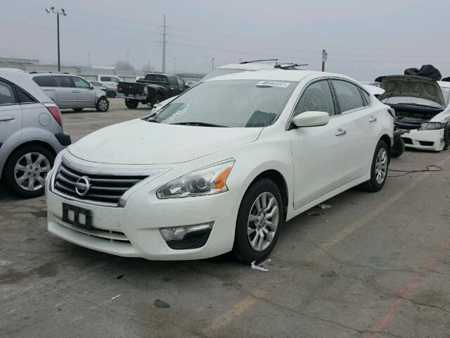 1N4AL3AP6EN369342 - 2014 NISSAN ALTIMA 2.5 WHITE photo 2