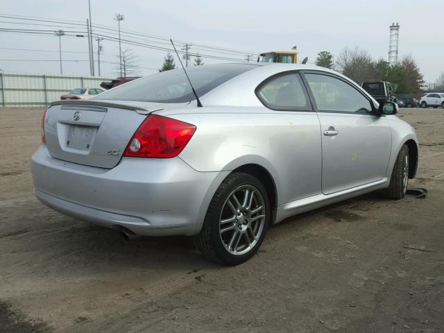 JTKDE167X70183648 - 2007 TOYOTA SCION TC SILVER photo 4