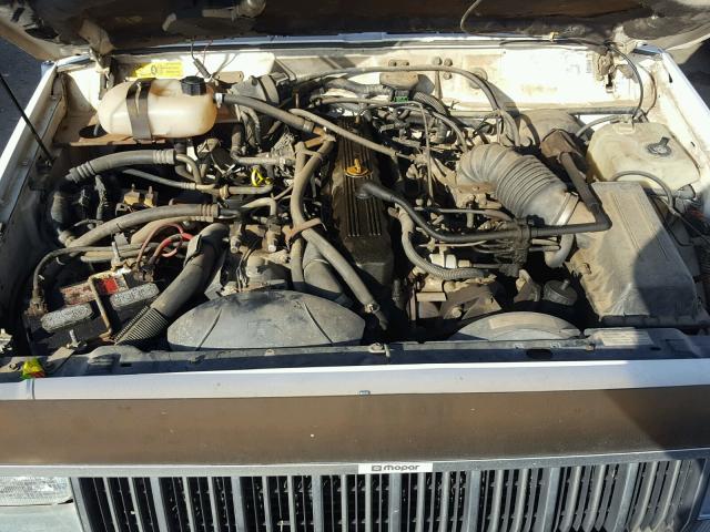 1J4FJ58LXKL439947 - 1989 JEEP CHEROKEE L WHITE photo 7