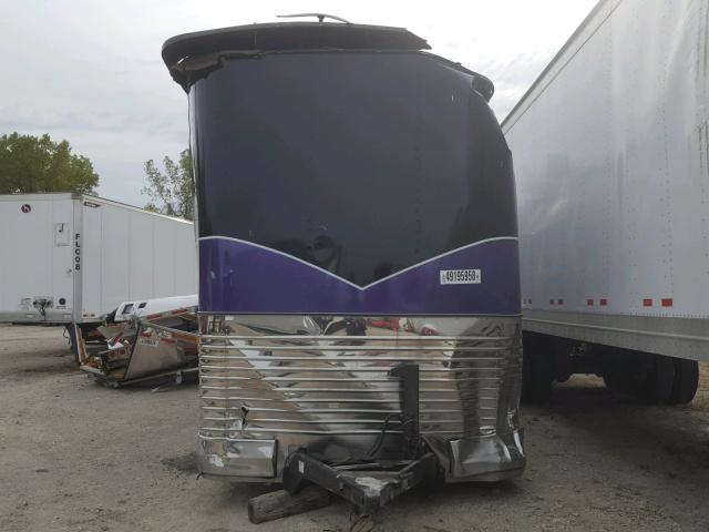 13AJ26308WC770982 - 1998 CAR HAULER PURPLE photo 2