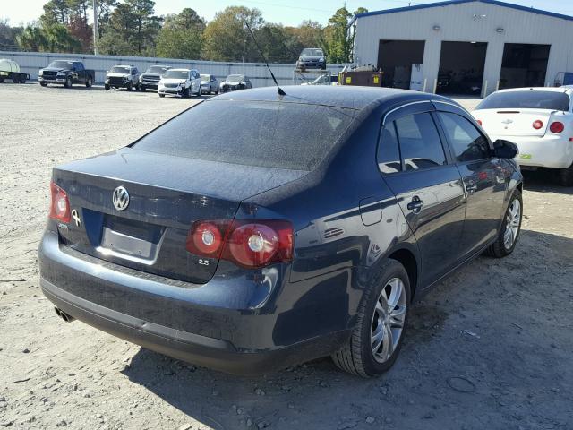 3VWJM71K59M167849 - 2009 VOLKSWAGEN JETTA S BLUE photo 4