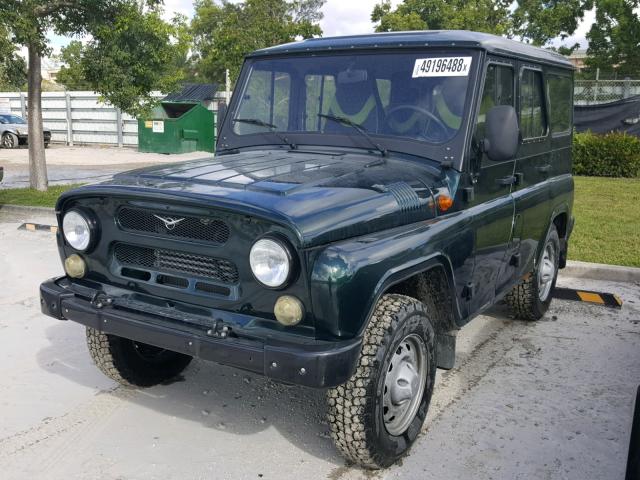 091755 - 1987 UAZ 469 GREEN photo 2