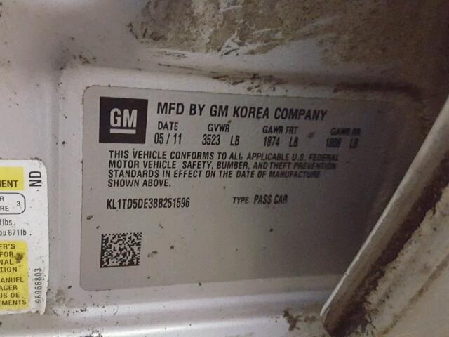 KL1TD5DE3BB251596 - 2011 CHEVROLET AVEO LS 银色 照片 10