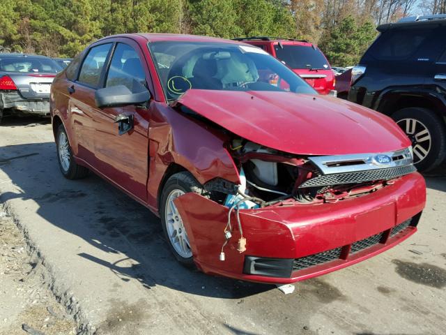 1FAHP3FN1BW106157 - 2011 FORD FOCUS SE RED photo 1