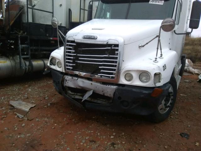 1FUJBBCK39DAA9540 - 2009 FREIGHTLINER CONVENTION WHITE photo 9