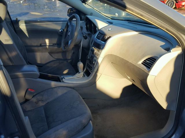 1G1ZG57B484235568 - 2008 CHEVROLET MALIBU LS GRAY photo 5