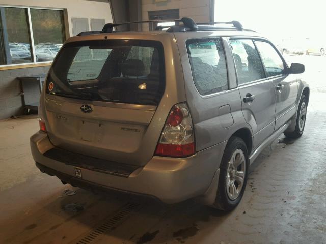 JF1SG63666H734939 - 2006 SUBARU FORESTER 2 SILVER photo 4