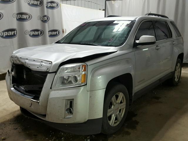 2GKALSEK9F6157600 - 2015 GMC TERRAIN SL SILVER photo 2