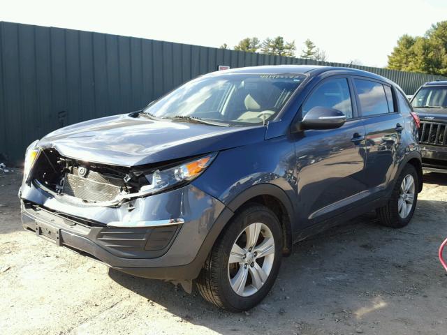 KNDPB3A2XD7537160 - 2013 KIA SPORTAGE B BLUE photo 2