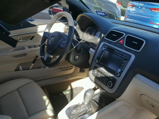 WVWBW7AH0CV015349 - 2012 VOLKSWAGEN EOS KOMFOR ლურჯი ფოტო 9