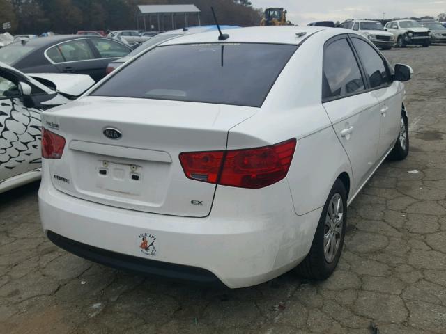 KNAFU4A27B5366126 - 2011 KIA FORTE EX WHITE photo 4