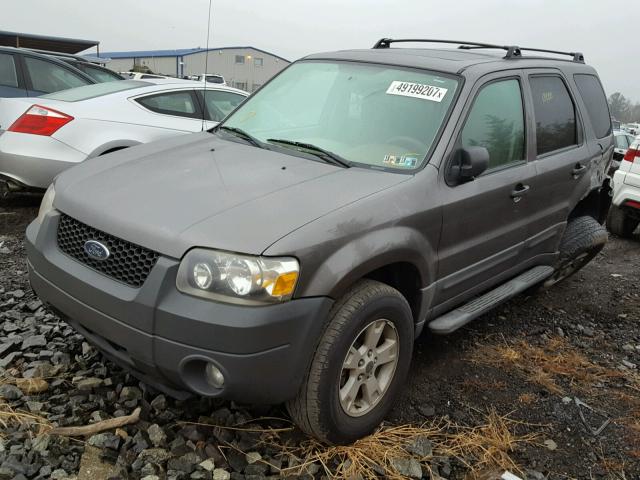 1FMYU93126KA28150 - 2006 FORD ESCAPE XLT CHARCOAL photo 2