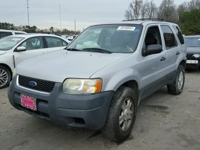 1FMYU03153KD49784 - 2003 FORD ESCAPE XLT SILVER photo 2