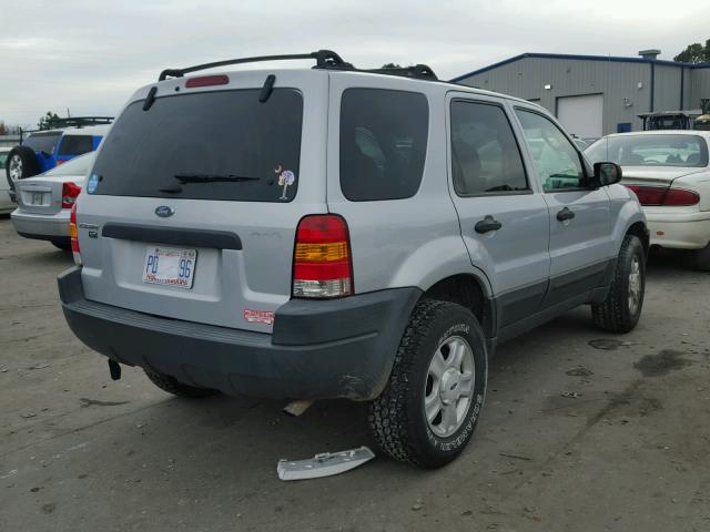 1FMYU03153KD49784 - 2003 FORD ESCAPE XLT SILVER photo 4