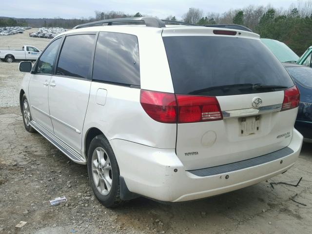 5TDZA22C74S124759 - 2004 TOYOTA SIENNA XLE WHITE photo 3