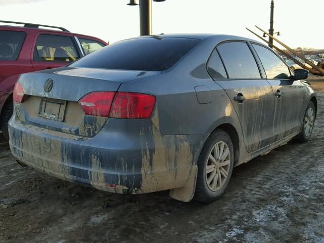 3VWDK7AJ0DM416240 - 2013 VOLKSWAGEN JETTA SE GRAY photo 4