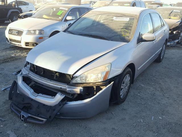 1HGCM56405L004999 - 2005 HONDA ACCORD LX SILVER photo 2