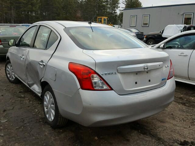 3N1CN7AP4CL812074 - 2012 NISSAN VERSA S SILVER photo 3